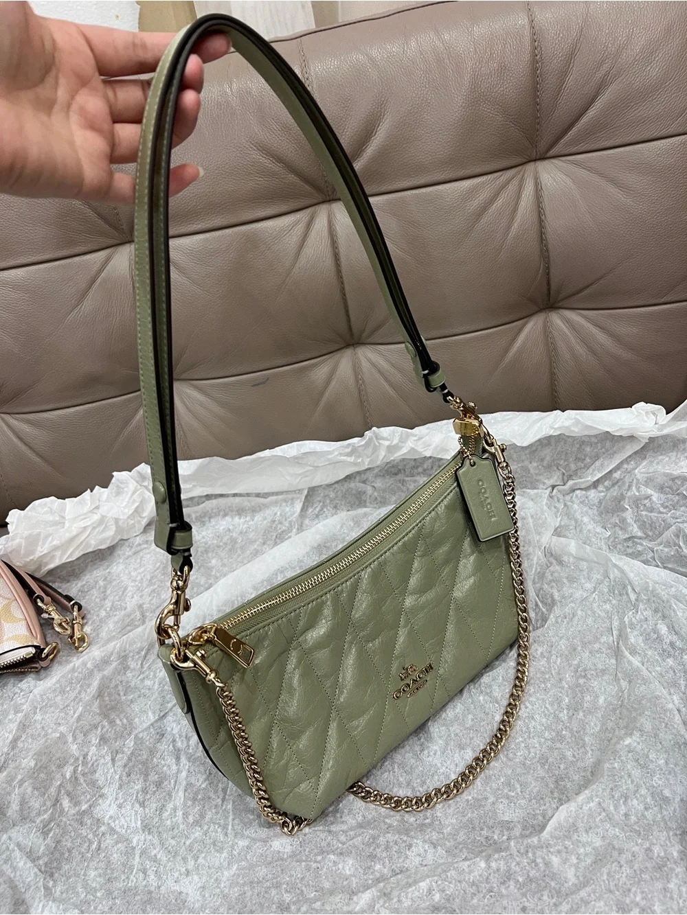 NWT Coach Caitlin Shoulder Bag - Picture 4 of 15